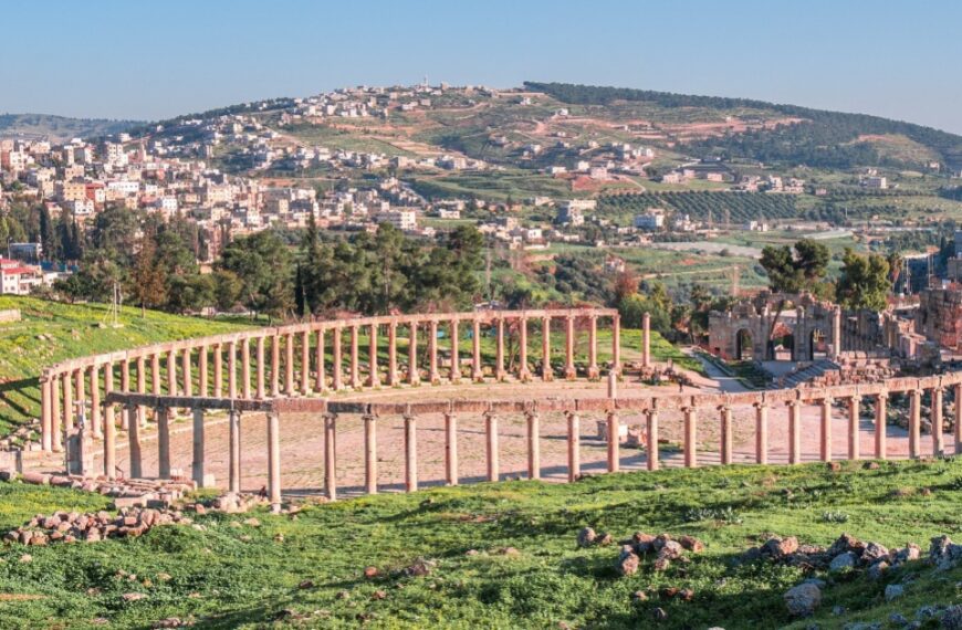 Private tour from Amman to Jerash, Ajloun Castle, or Umm Qais