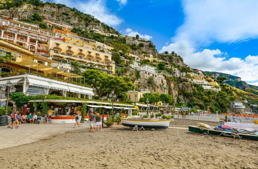 The Best Family-Friendly Destinations in Italy - Positano