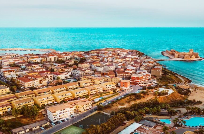 Facts about Calabria