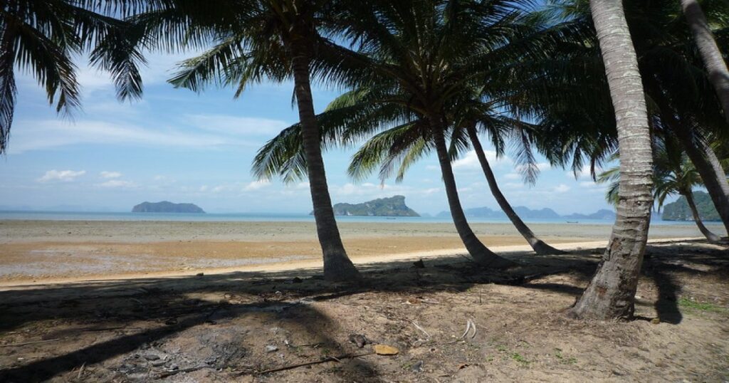 How to get to Koh Yao Noi