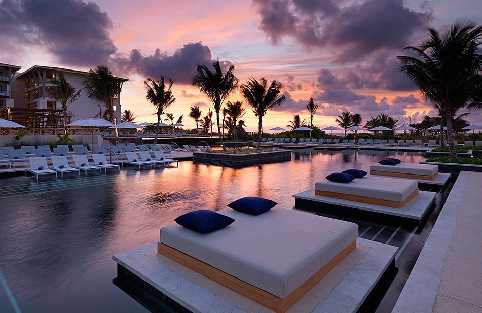 A luxurious resort located in the bustling Mexican city of Playa del Carmen