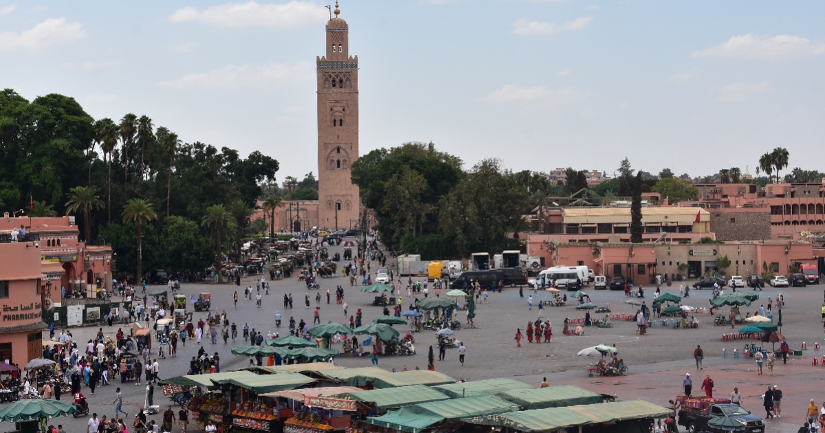 The suqre of Jemaa El Fna and the Koutoubia mosque.